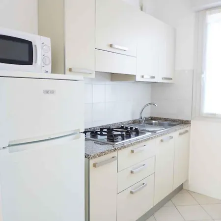 Apartment In 54670 *